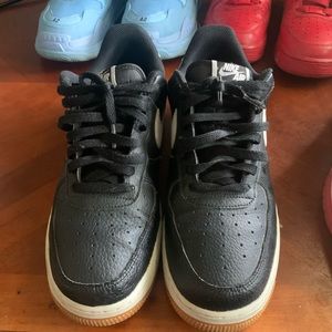 air force 1 used needa get rid of some shoes